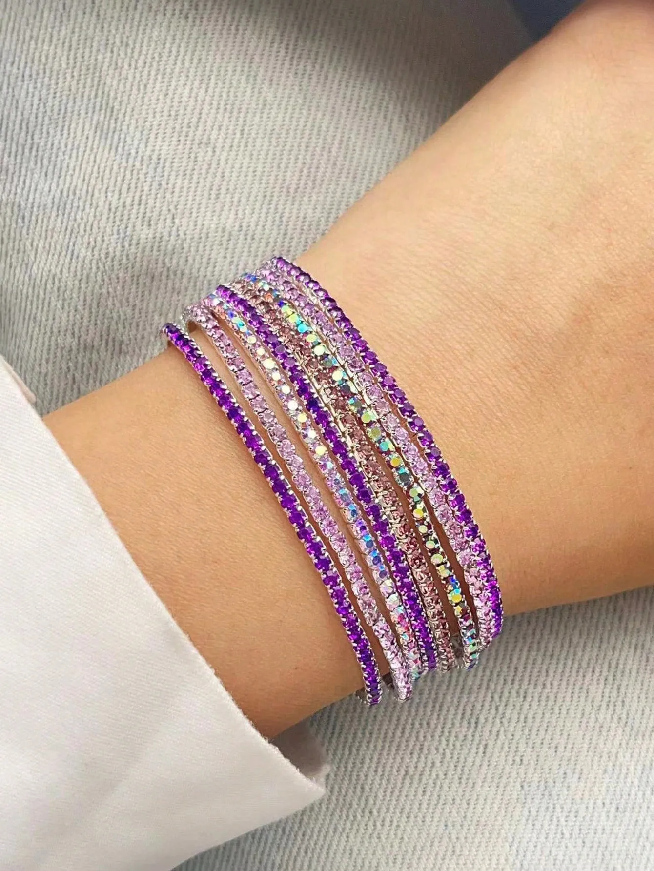 8pcs Purple Tone Stretchable Bracelets Decorated With Shining Rhinestones