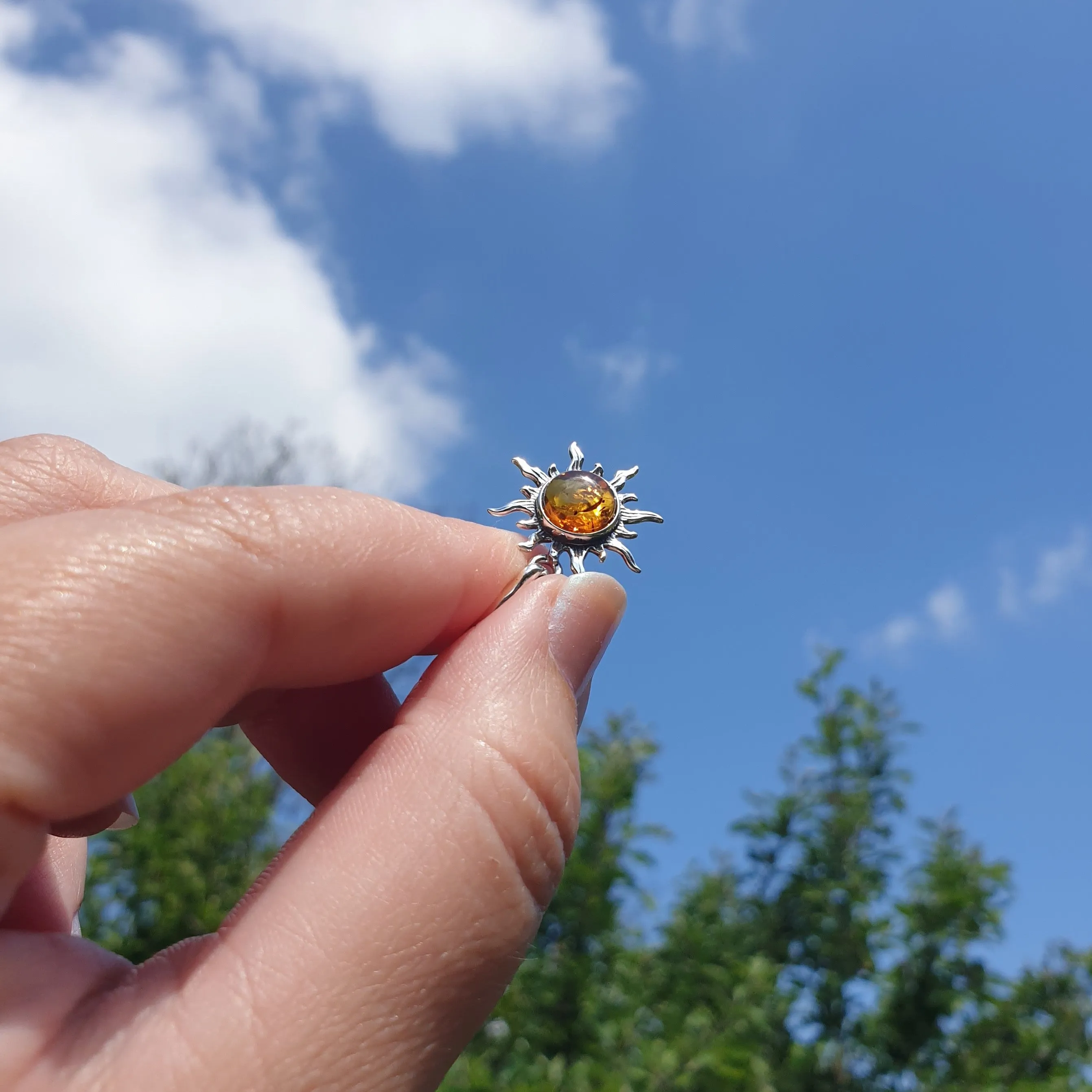 925 Sterling Silver Sun Pendant with Baltic Amber - 1764