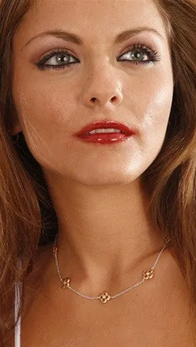 Apparel Addiction Jewelry Silver And Gold Flower Necklace