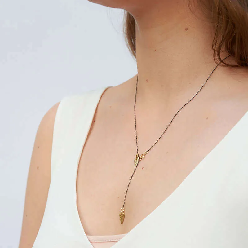 ARIA ARROWHEAD CHARM NECKLACE