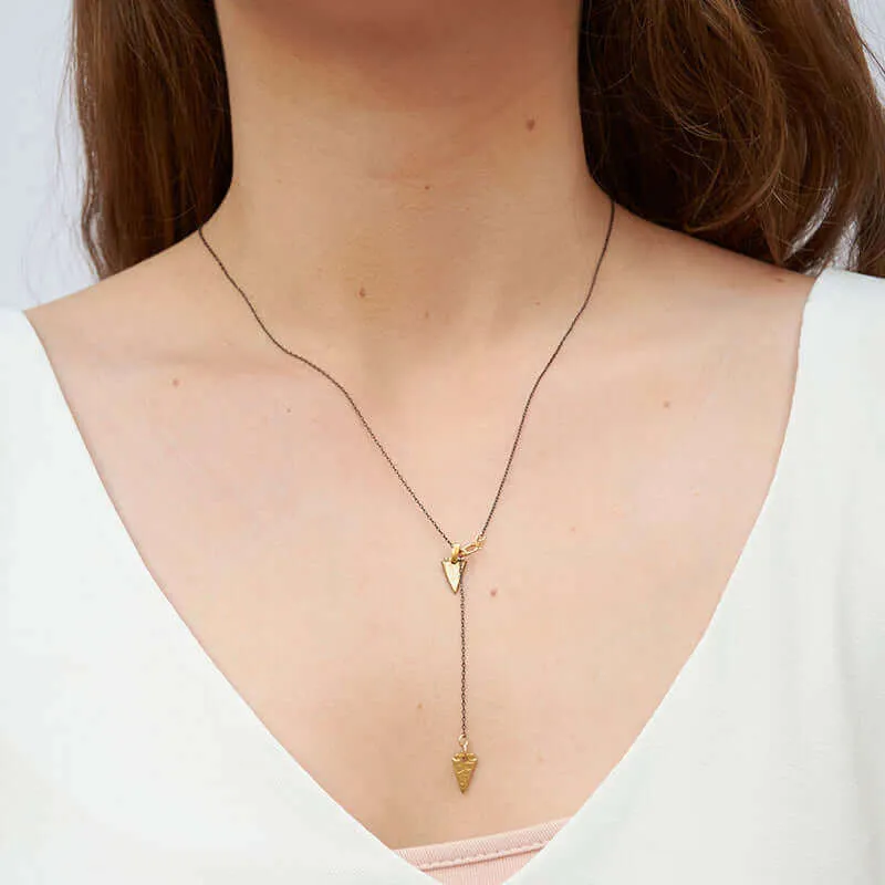 ARIA ARROWHEAD CHARM NECKLACE