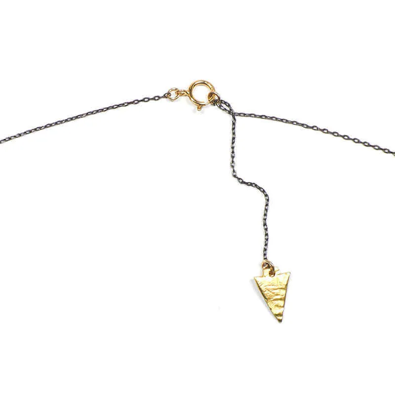 ARIA ARROWHEAD CHARM NECKLACE