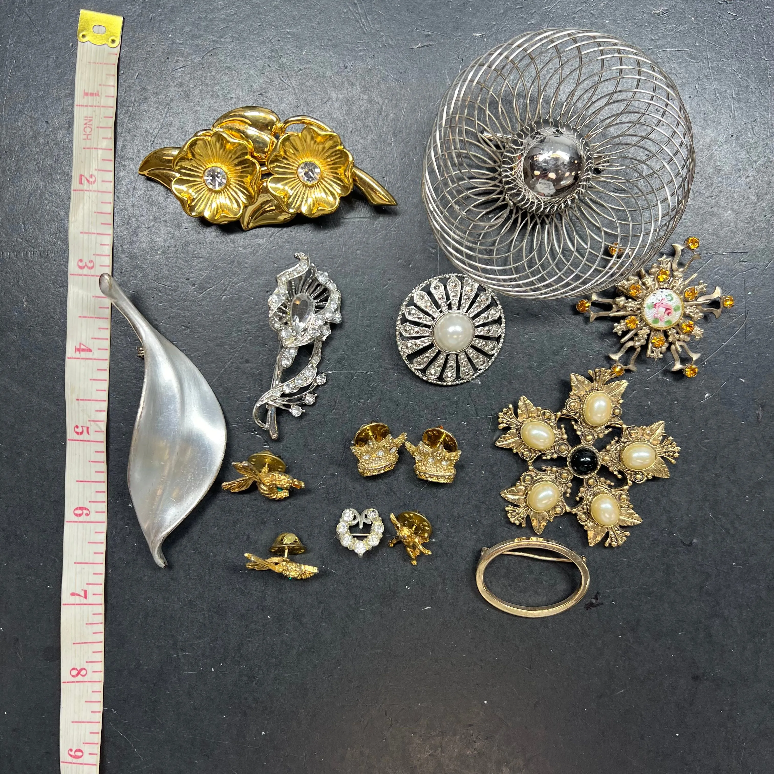 Assorted Bling Styles Gold Silver Tone Brooches Pins