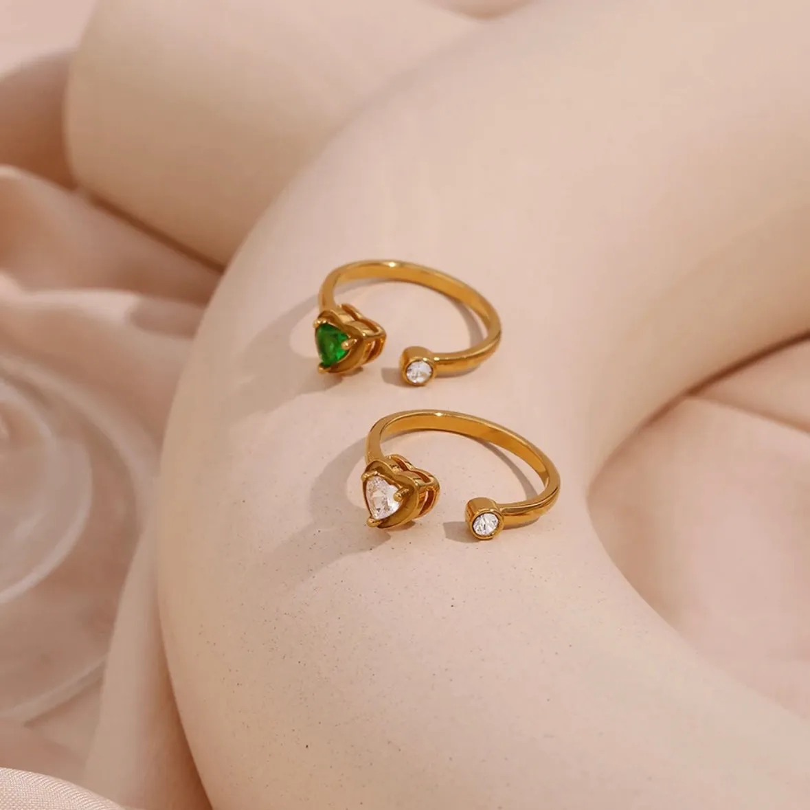 Claudia Heart Ring
