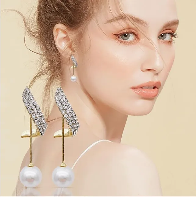 Elegant Flower Zircon Stud Earrings