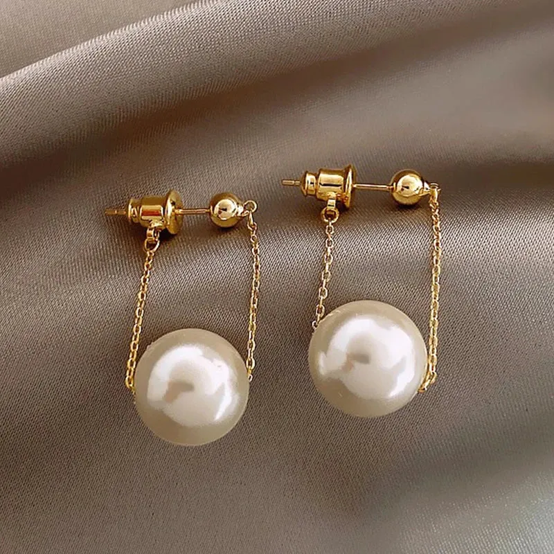 Elegant Flower Zircon Stud Earrings