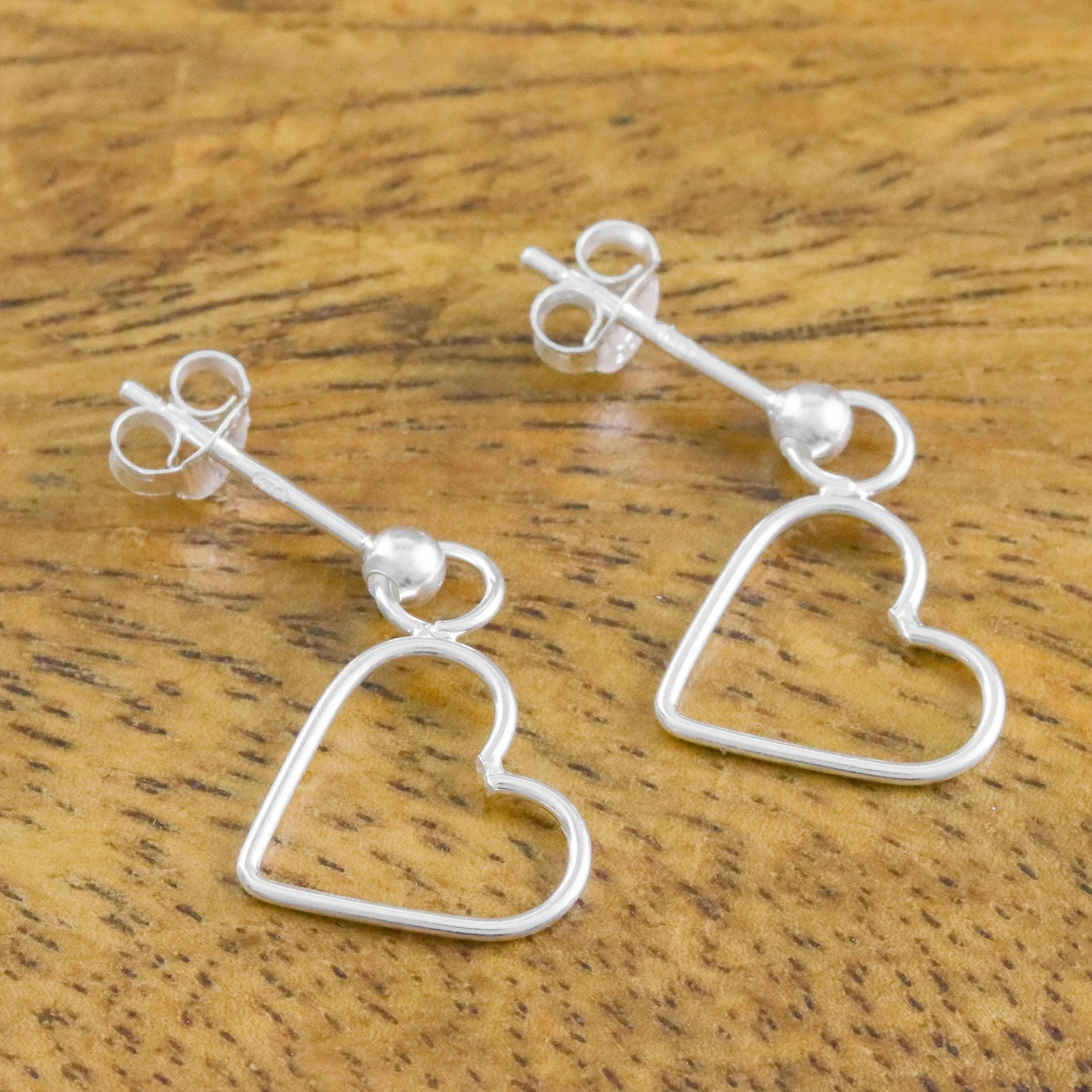 Elegant Heart 925 Sterling Silver Heart Shaped Frame Earrings