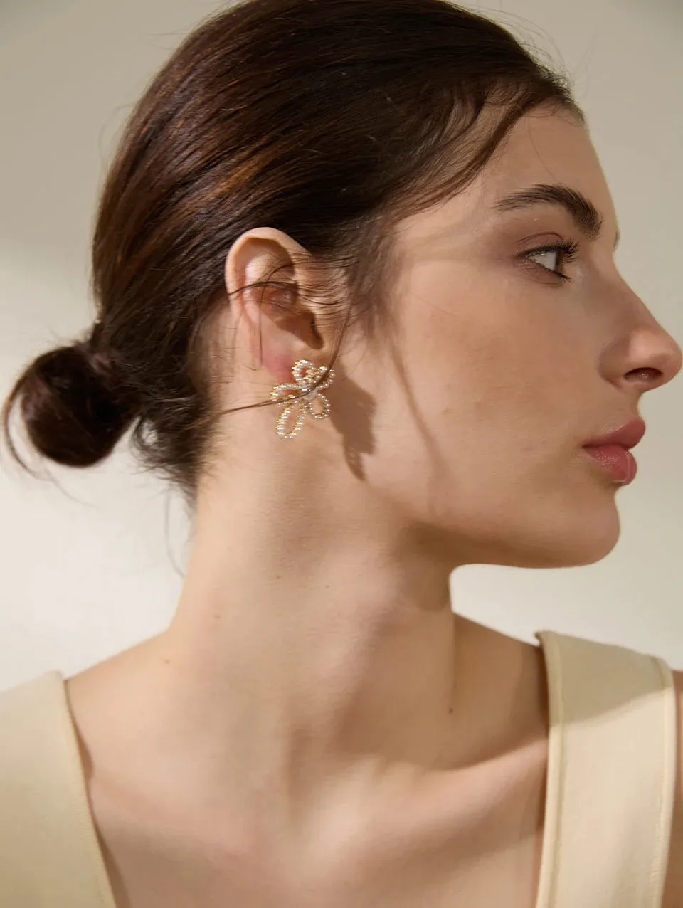 Elegant Pearl Flower Earrings