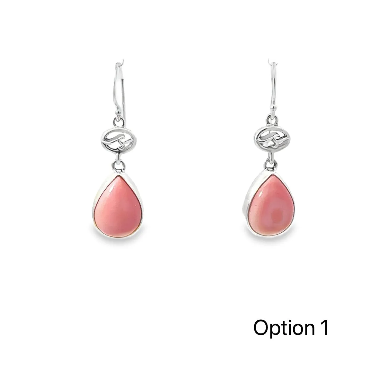 Elegant Queen Conch Teardrop Earrings
