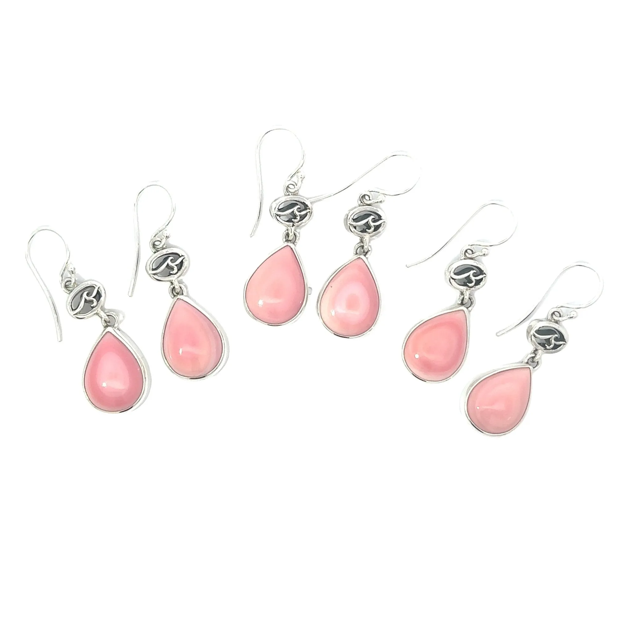 Elegant Queen Conch Teardrop Earrings