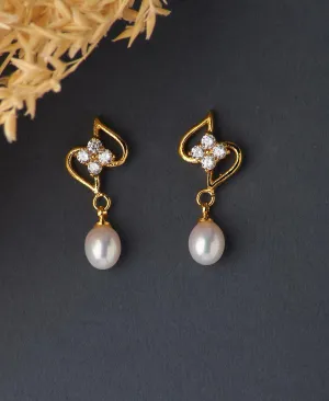 Elegant Real Pearl Hang Earring