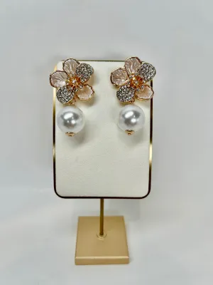 Elois - Pearl & Crystal Flower Earrings