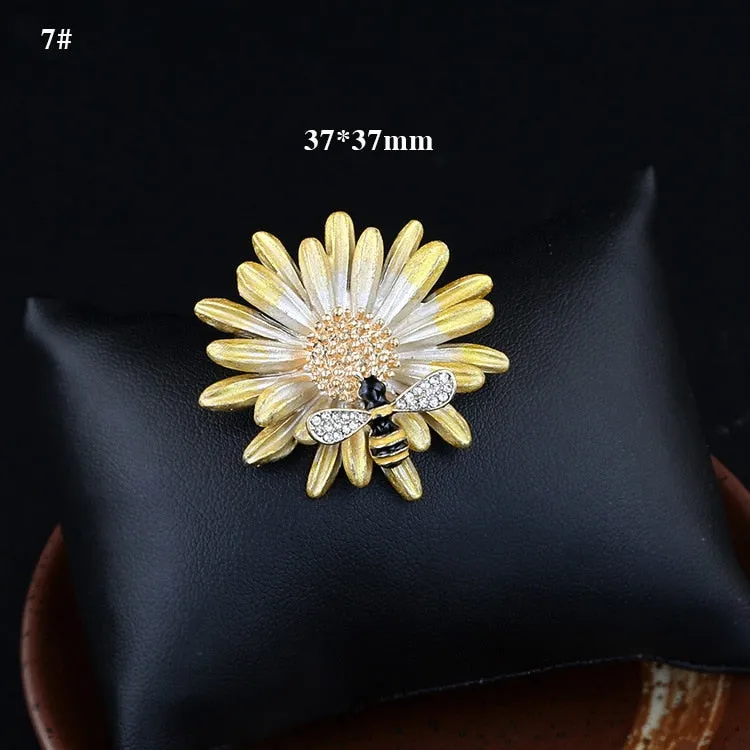 Fashion Color Bee Animal Brooch Accessories Pin Cute Insect Metal Collar Pin Brooches