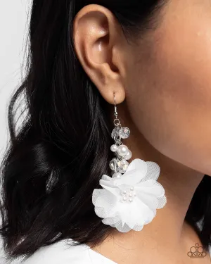 Fashionable Flower Girl • White