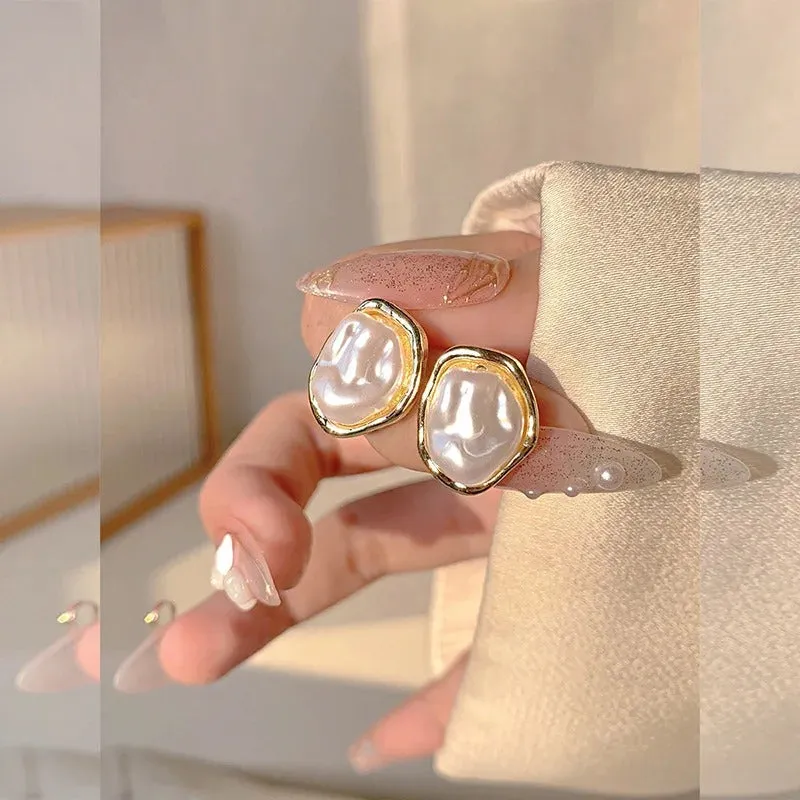 Fashionable Irregular Pearl Stud Earrings for Women