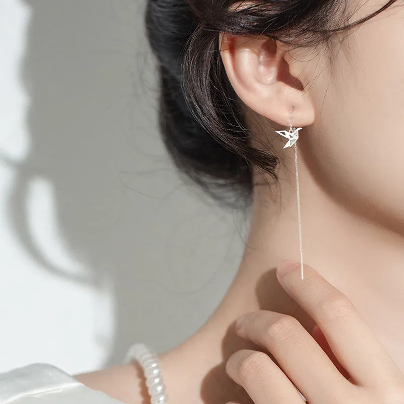 Geometric Long Silver Earring Piercing