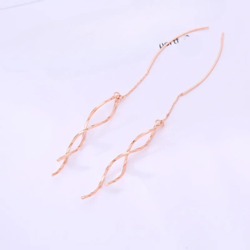 Geometric Long Silver Earring Piercing