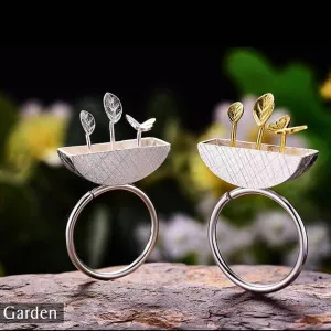 Gold Garden Butterfly Ring