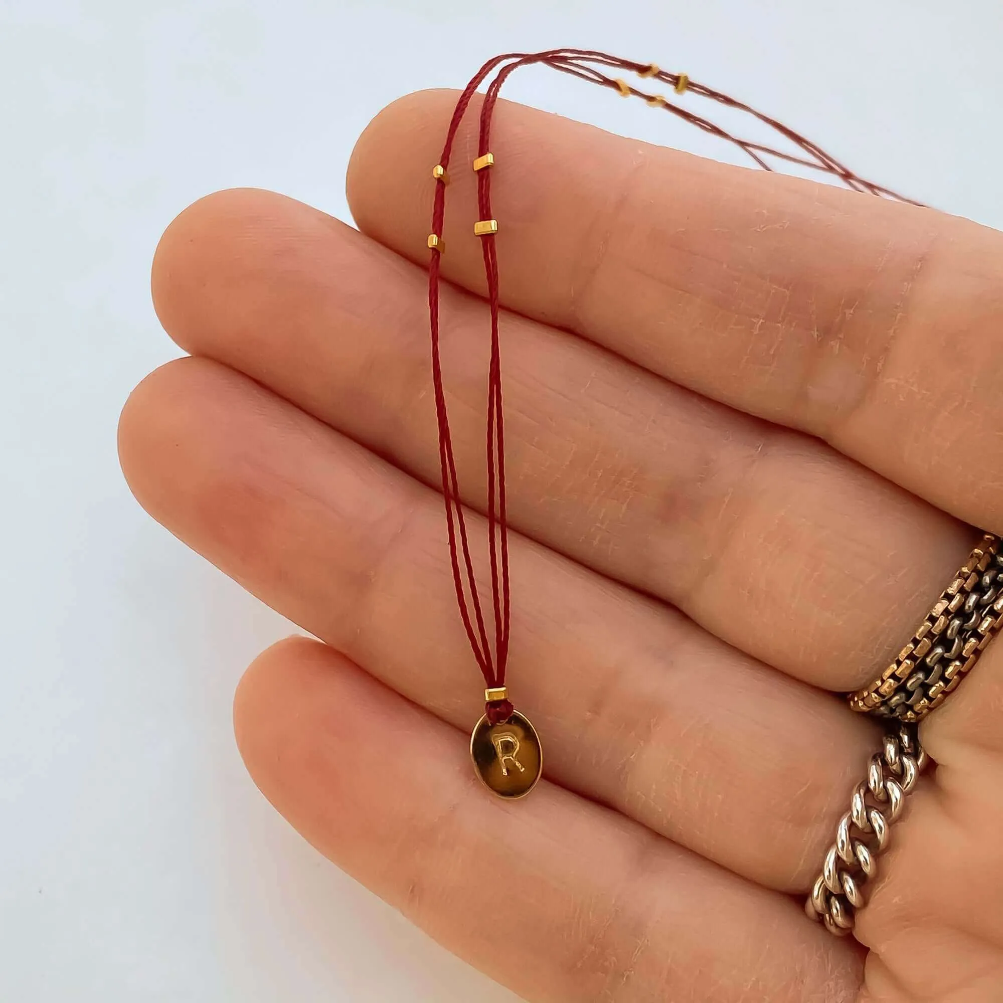 JIVA OVAL THREADED NECKLACE
