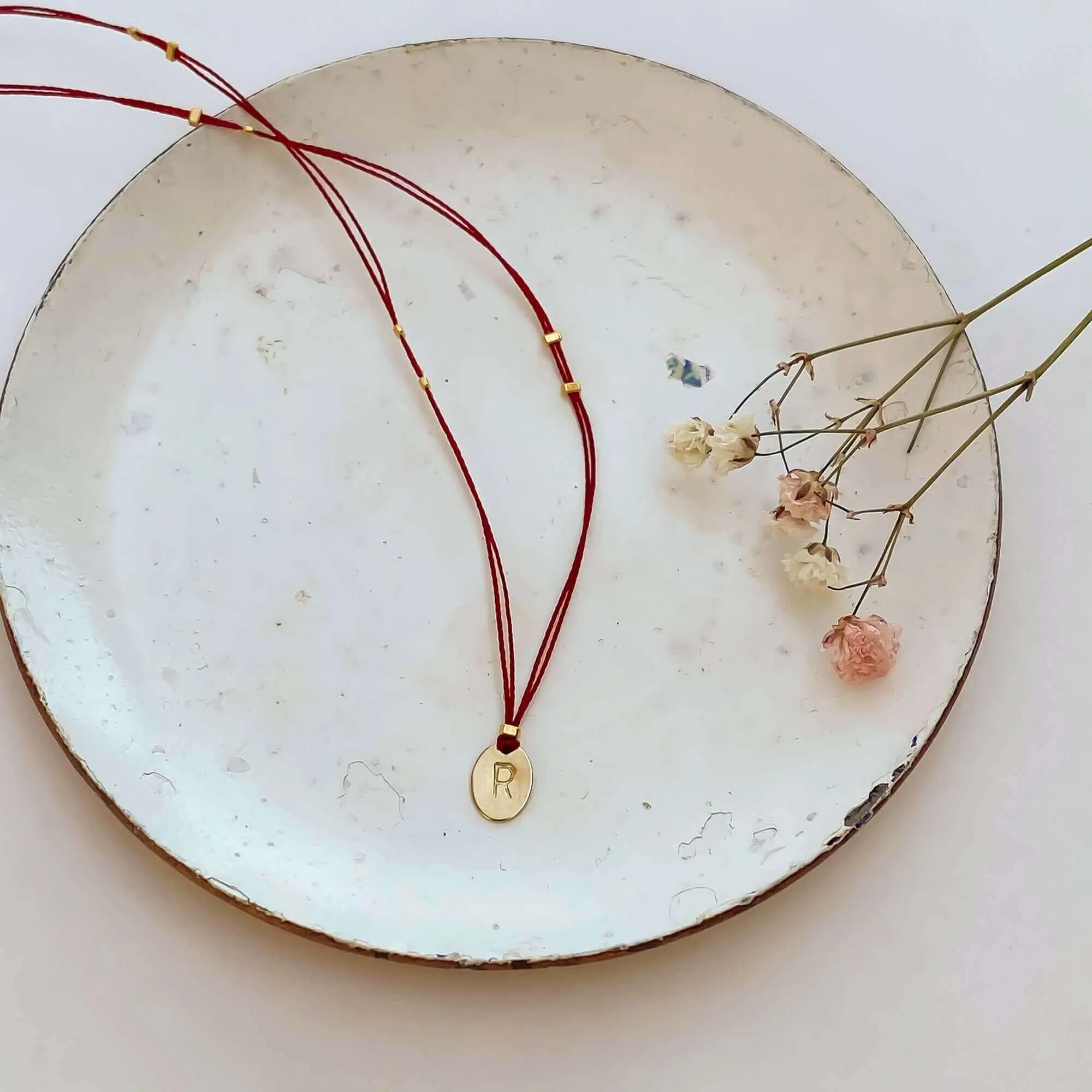 JIVA OVAL THREADED NECKLACE