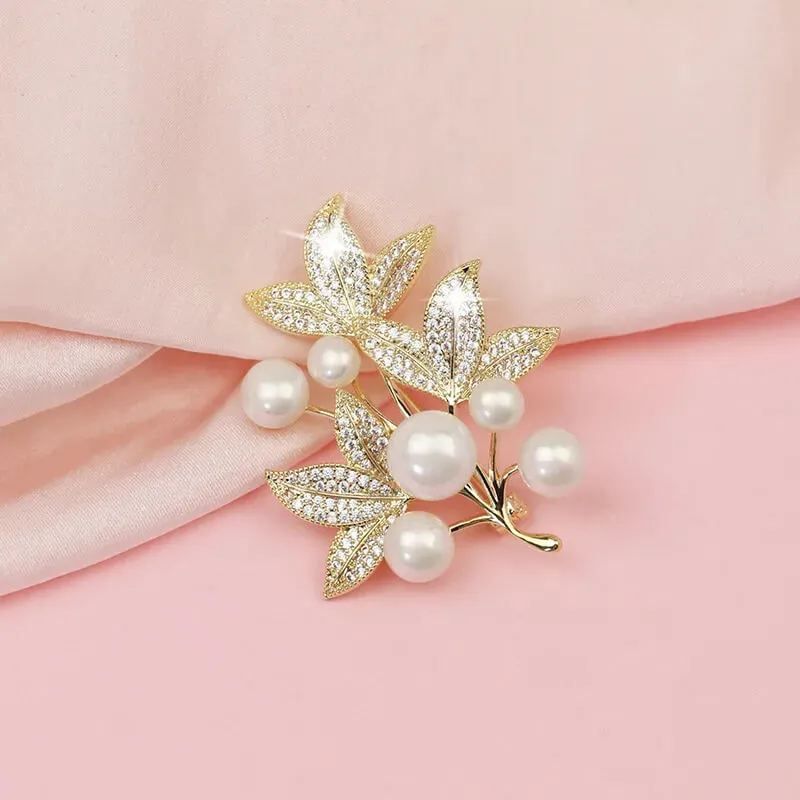 Leaf Rhinestone Gold-Toned Brooch With Synthetic Pearls