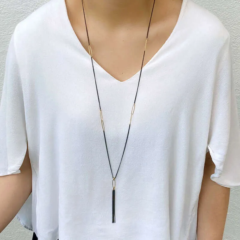 LORAINE TASSEL PENDANT NECKLACE