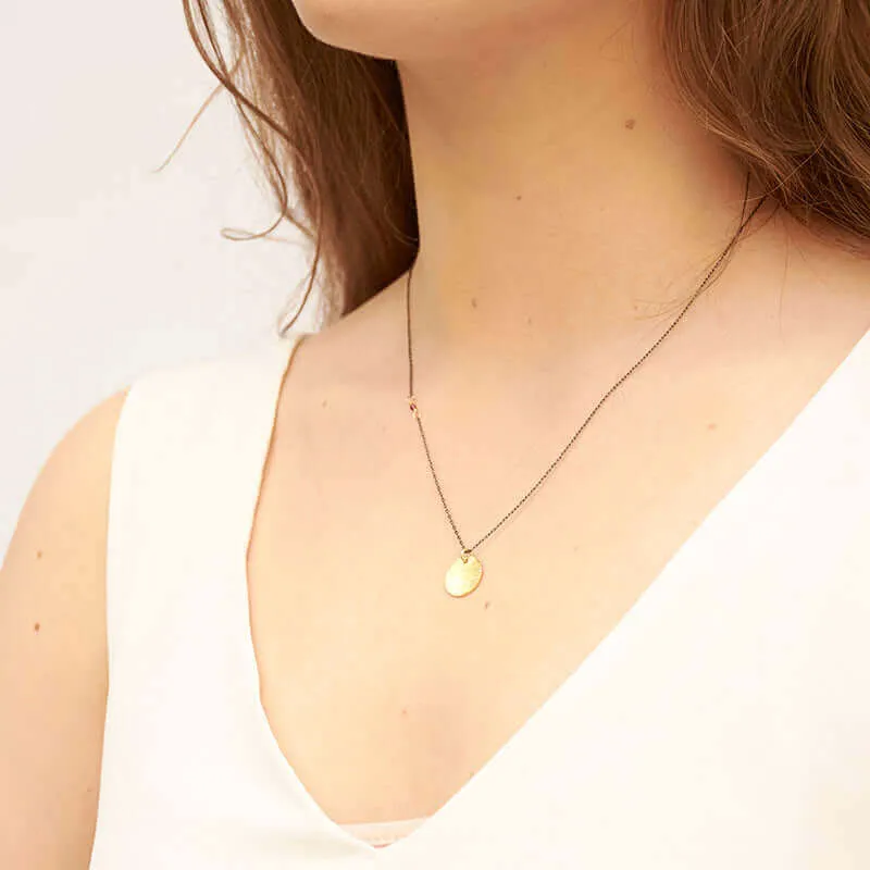LORNA DISC PENDANT NECKLACE