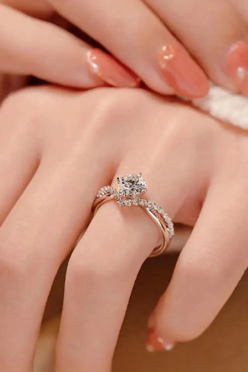 LOVCIA Bold Beauty 1 Carat Moissanite Heart-Shaped Ring