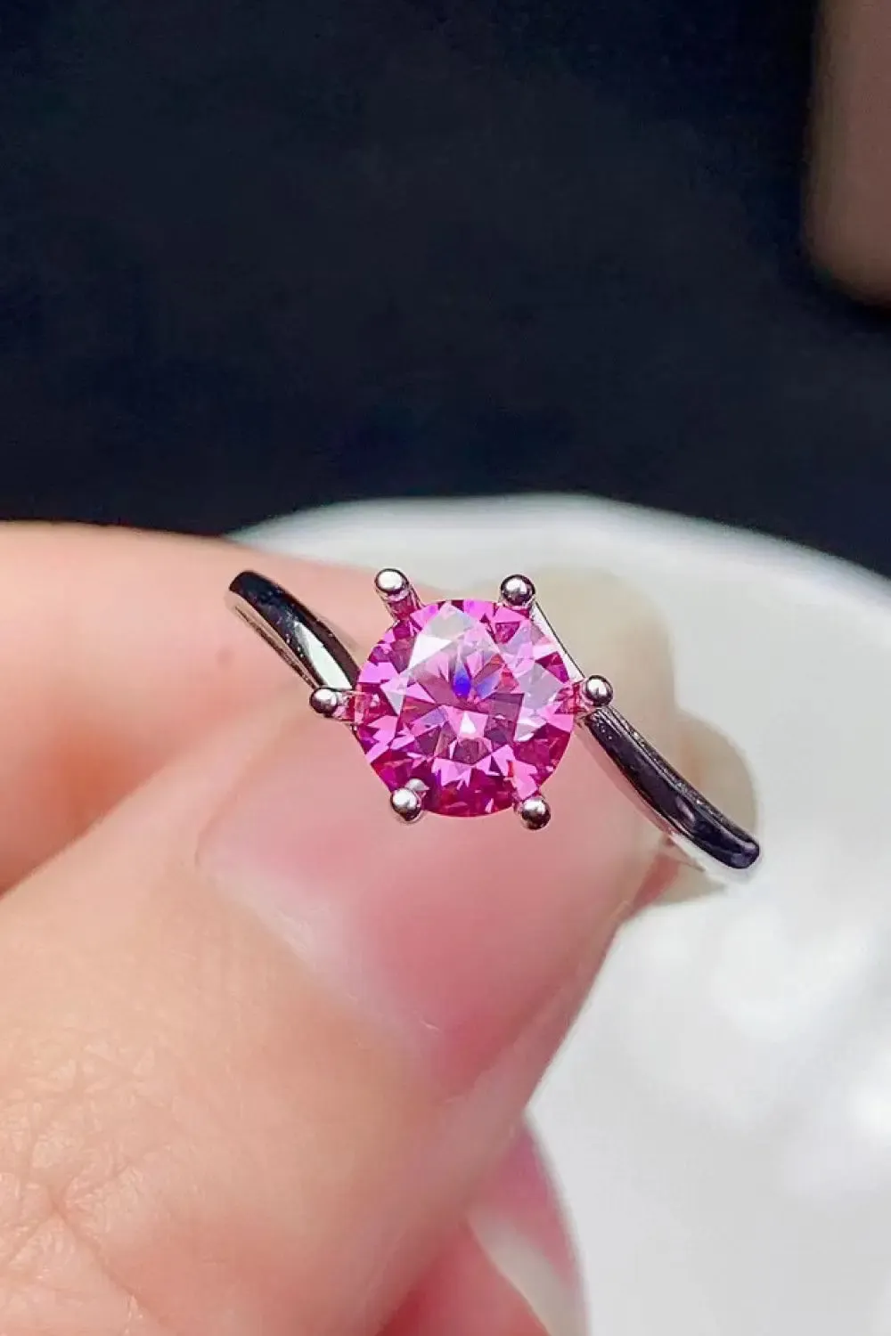 LOVCIA Can't Stop Your Shine 1 Carat Moissanite Ring