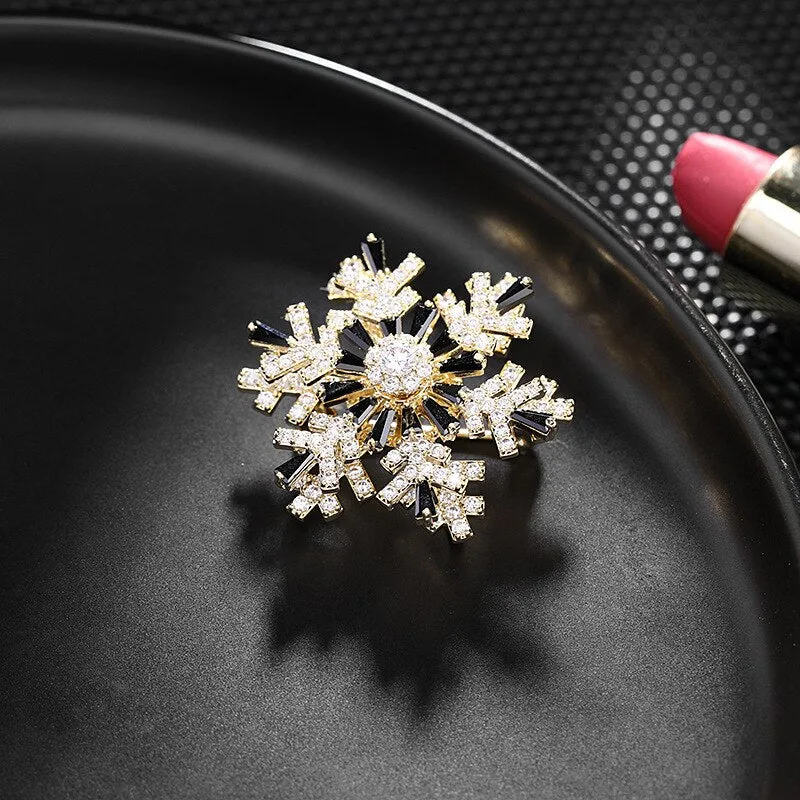 Luxury Copper MicroInlaid Cubic Zirconia Rotatable Snowflake Brooch