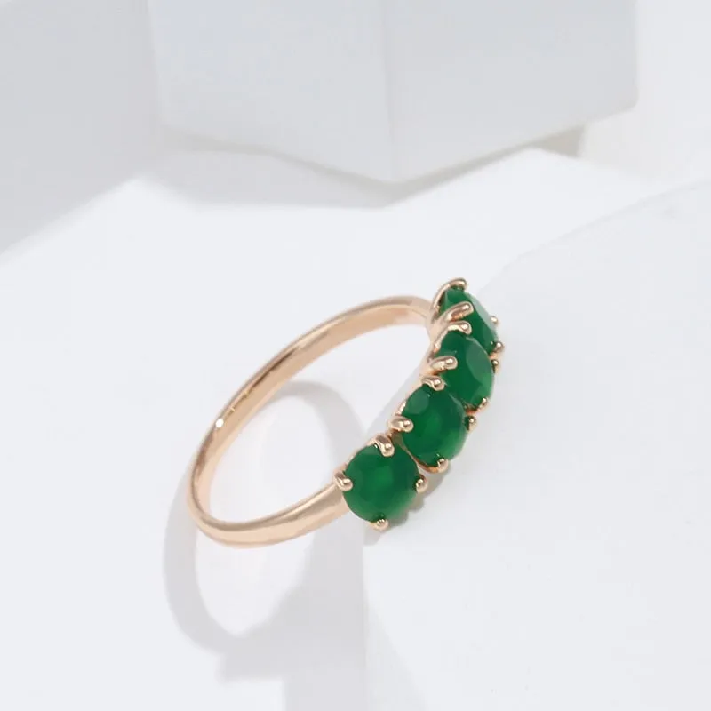 Minimalist Four Prong Round Green Zircon Ring For Women