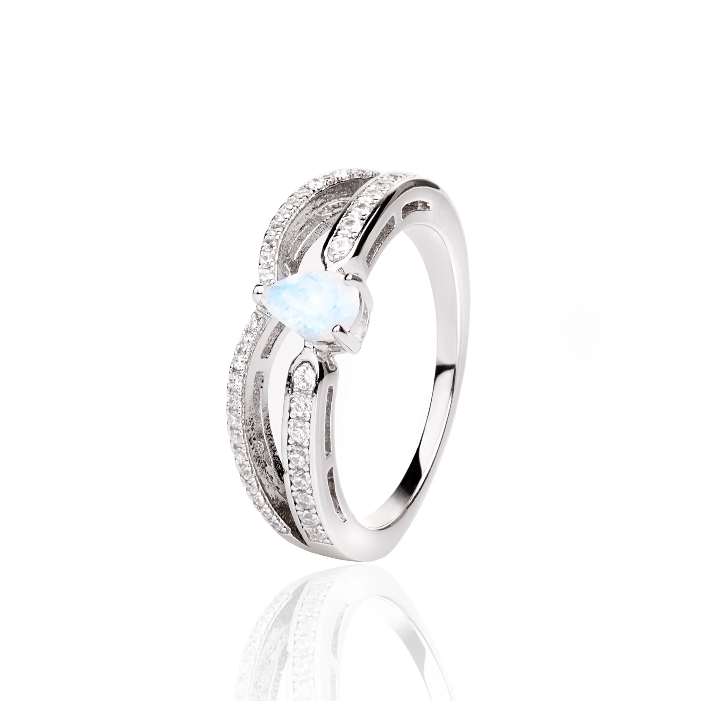 Minimalist' Moonstone Ring