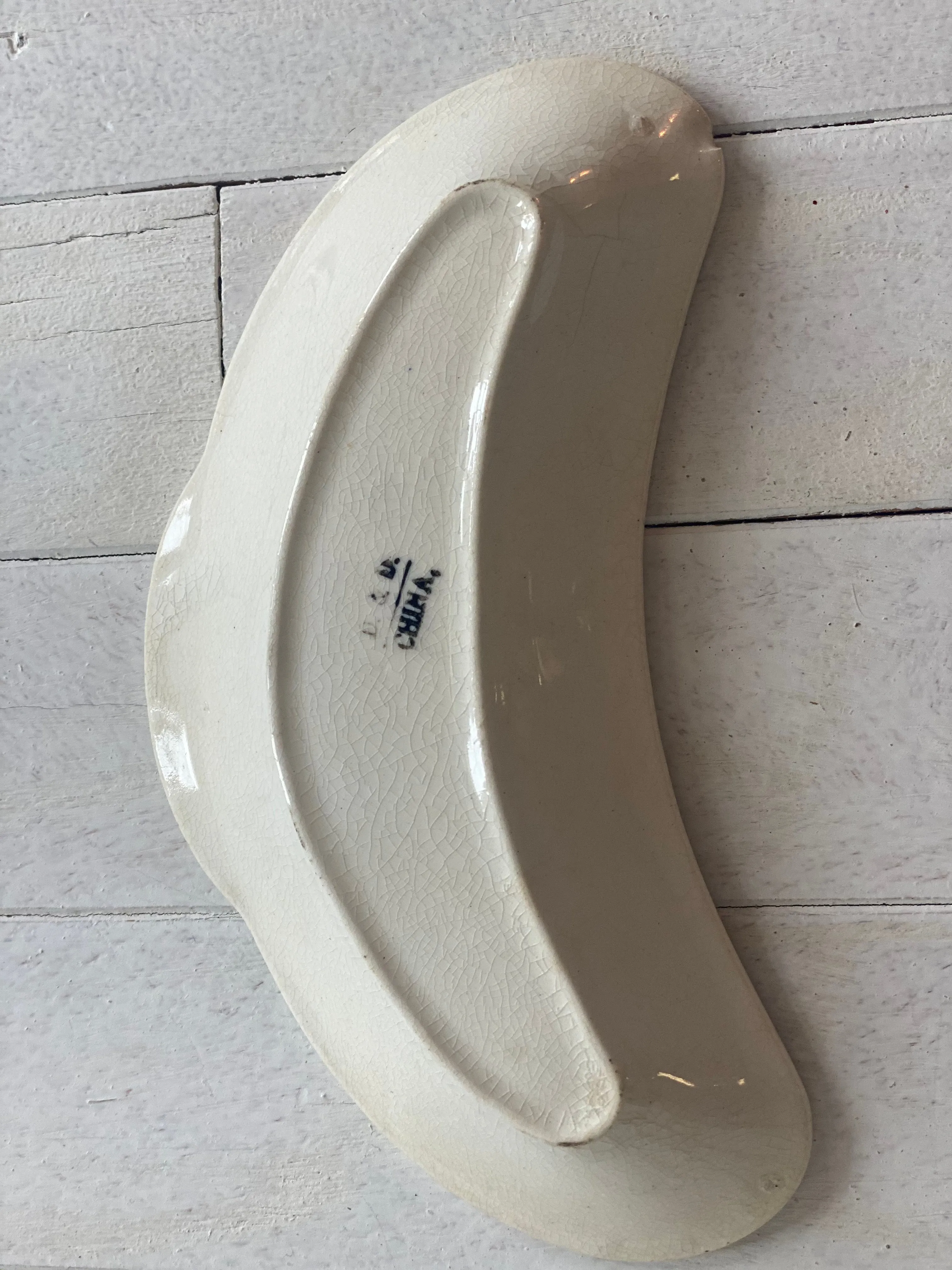 Minimalistic Bone Dish