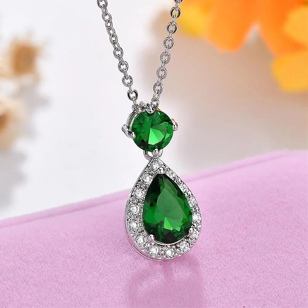 Mystique Bloom Necklace in Emerald