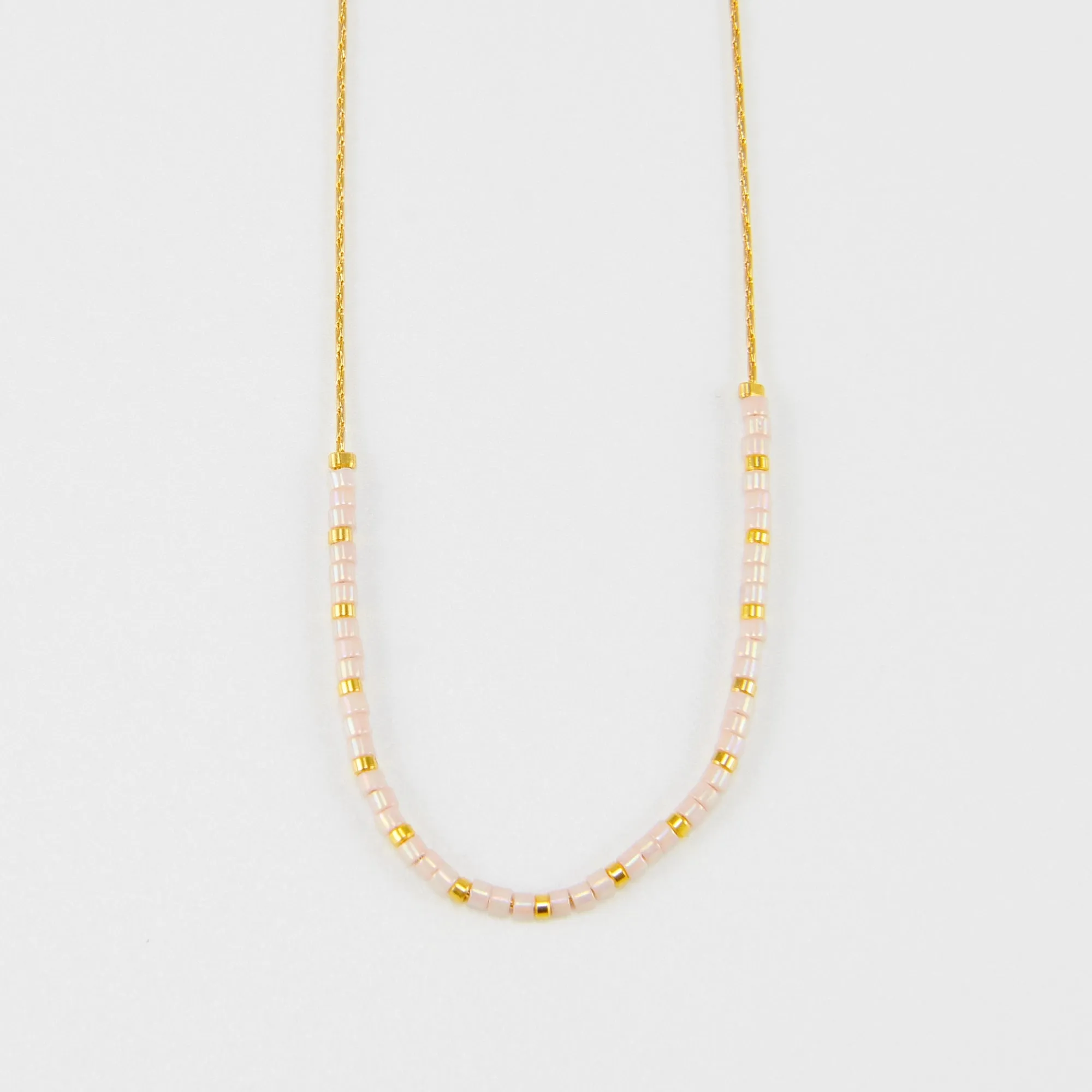 NOONA BEADED CHAIN NECKLACE