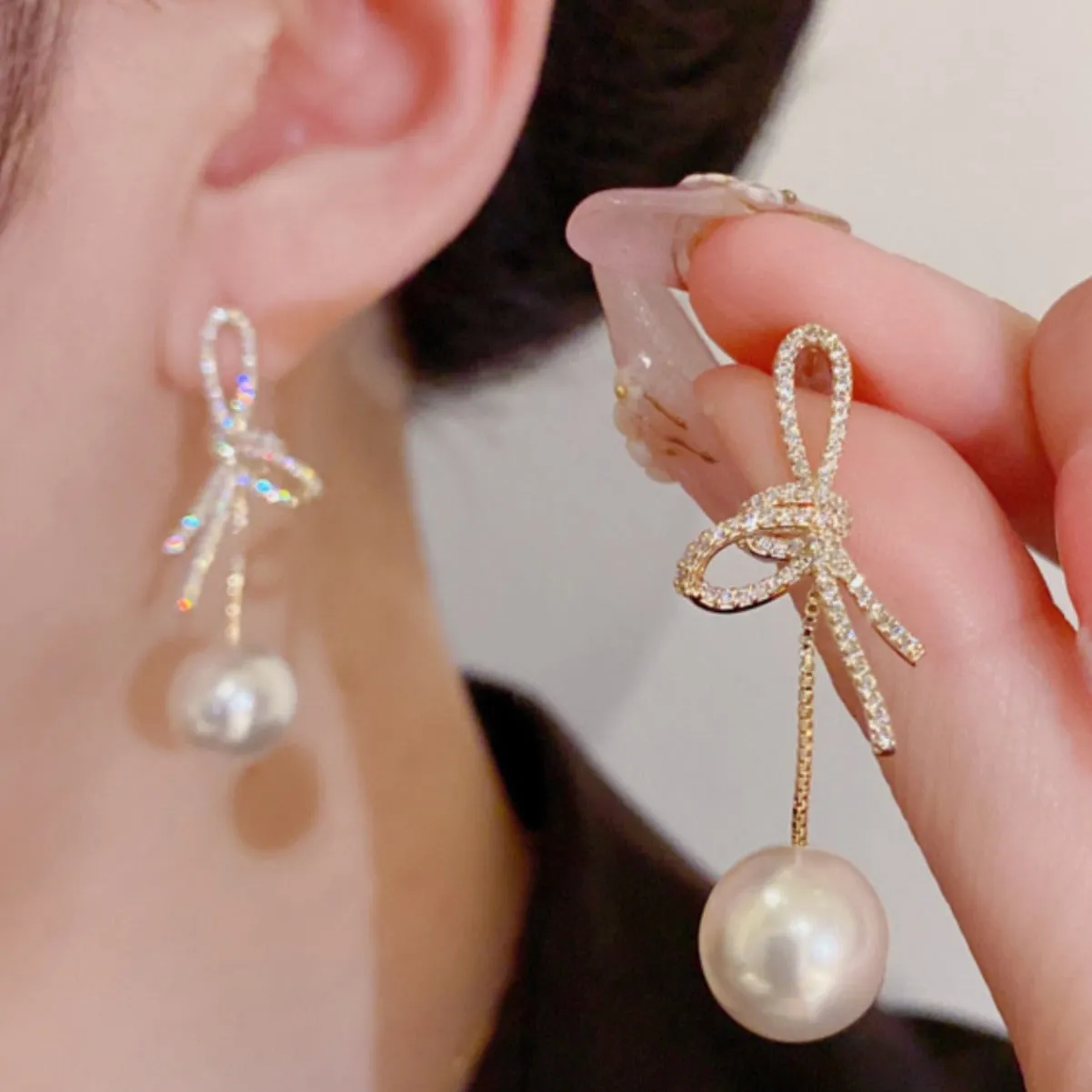Pearl Fashionable Earrings