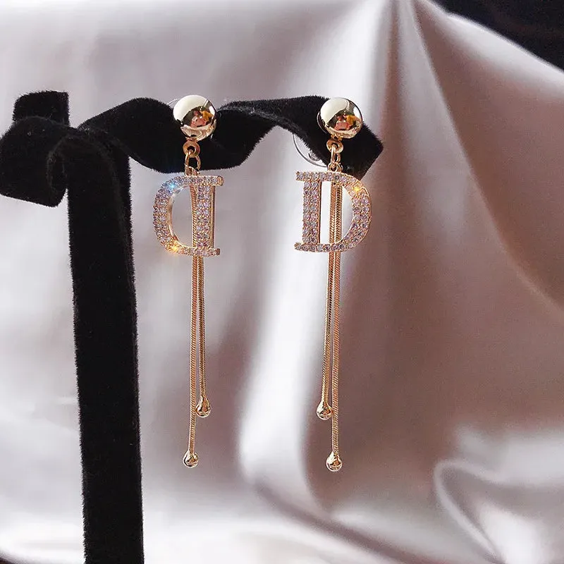 Round Bar Tassel Pearl Earrings
