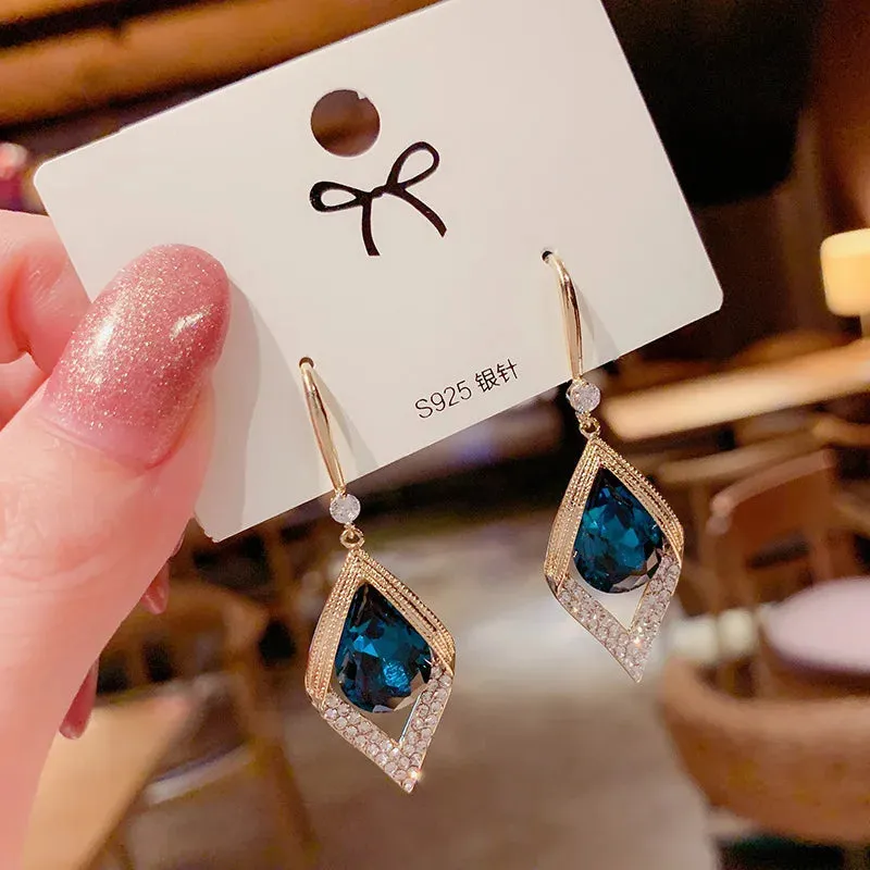 Round Bar Tassel Pearl Earrings
