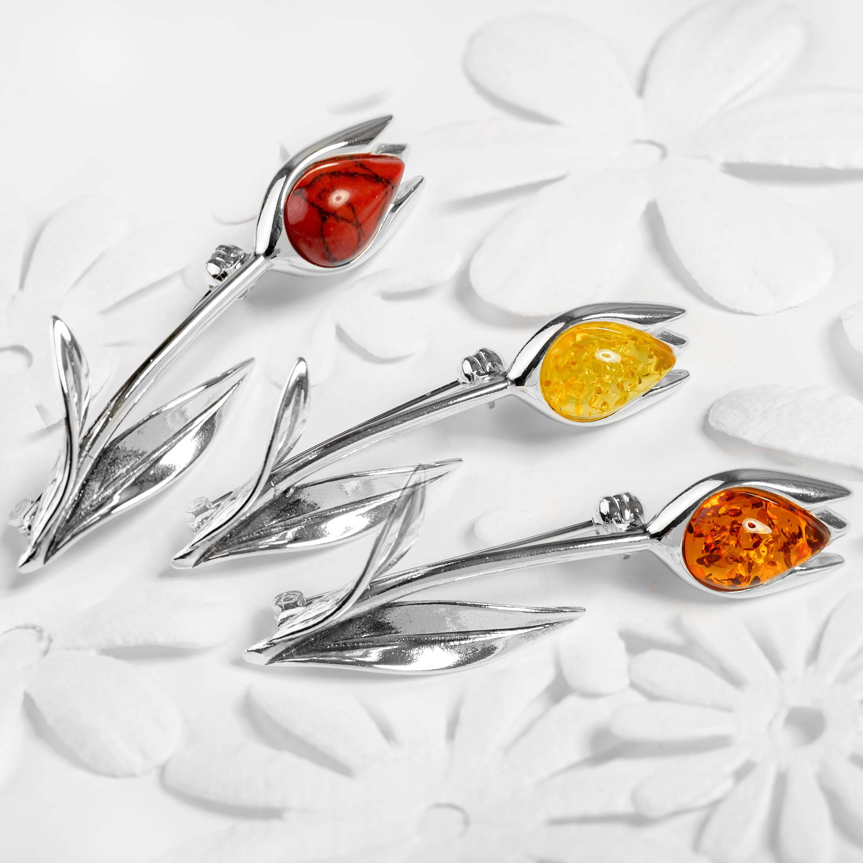 Single Tulip Brooch in Silver and Yellow Amber