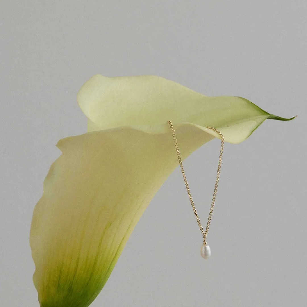 Tiny Pearl Necklace