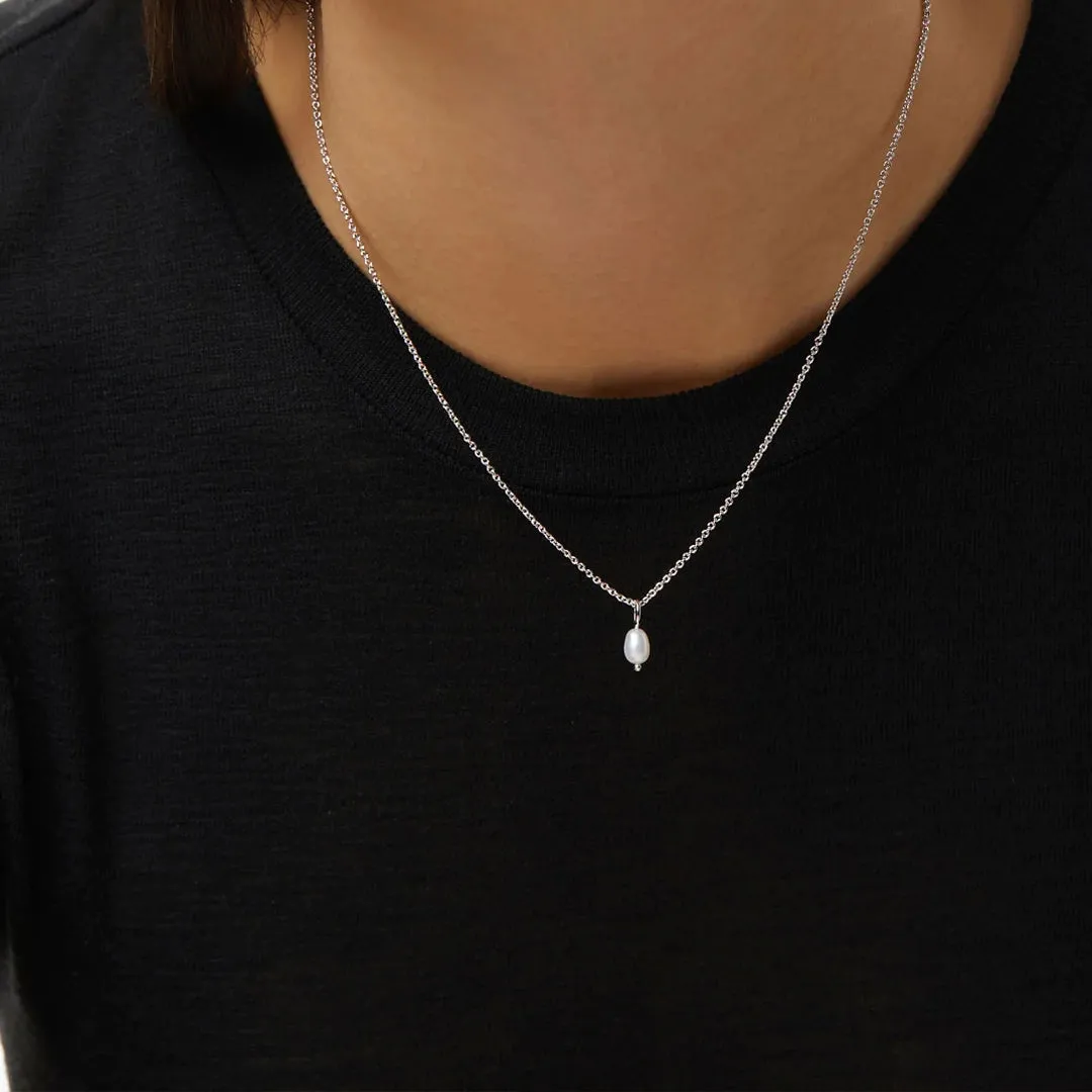Tiny Pearl Necklace