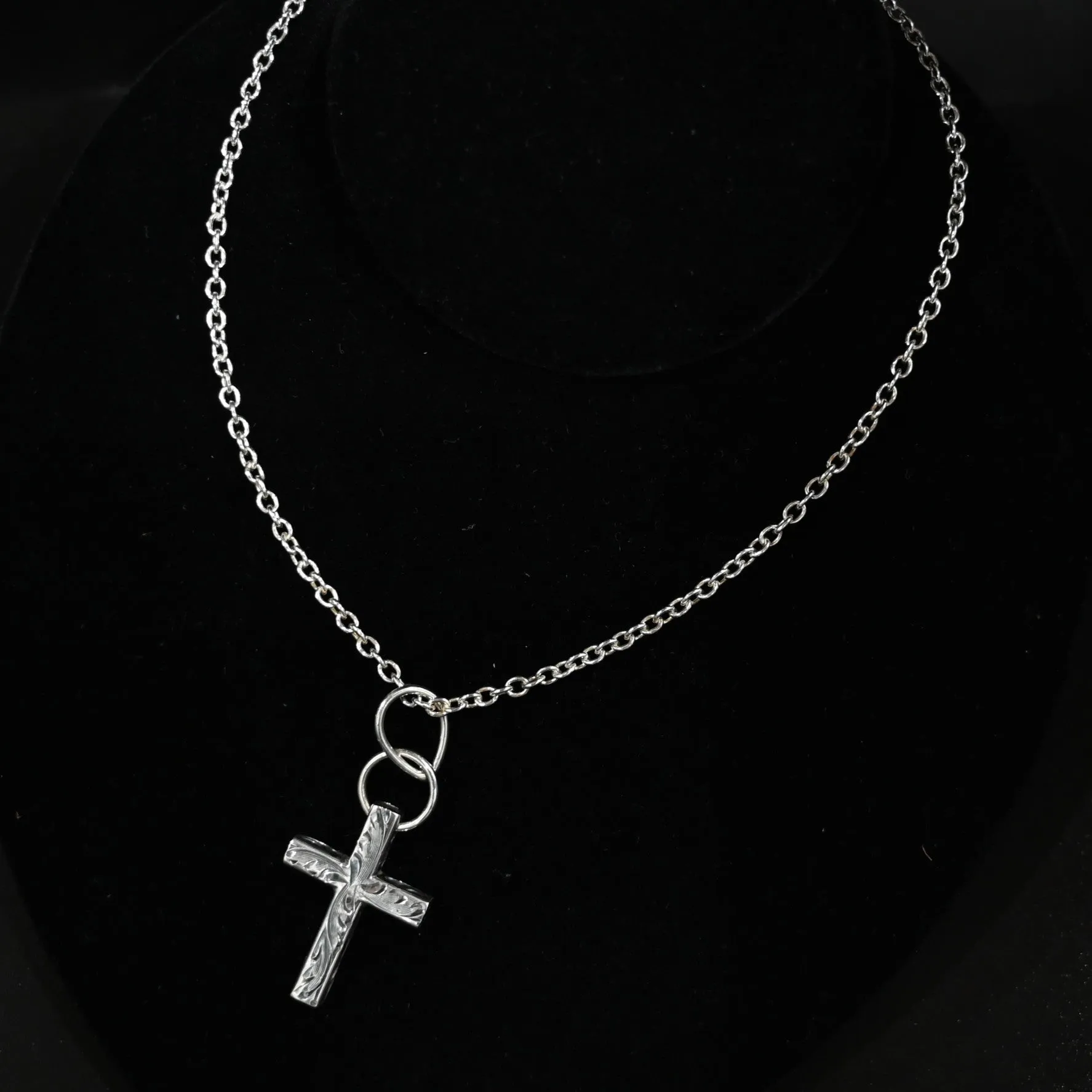Vogt The Men's Cross Necklace