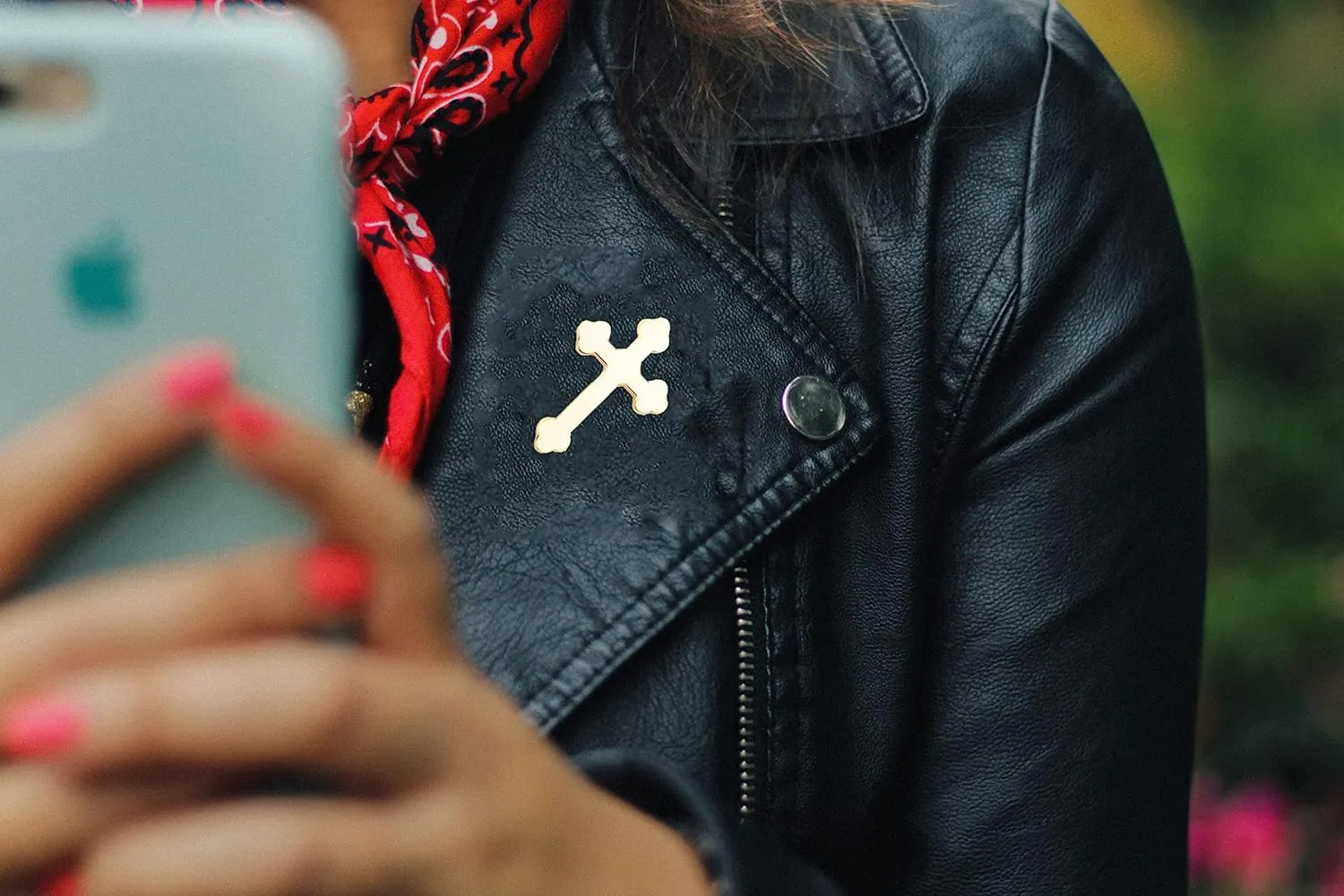XINGHUI Pack 3PCS Cross Pin for Women Lapel Pin Cross Lapel Pin Cross Gold Gold Color Cross Lapel Pins Brooches Badges (3PCS), Blue, 25X28MM