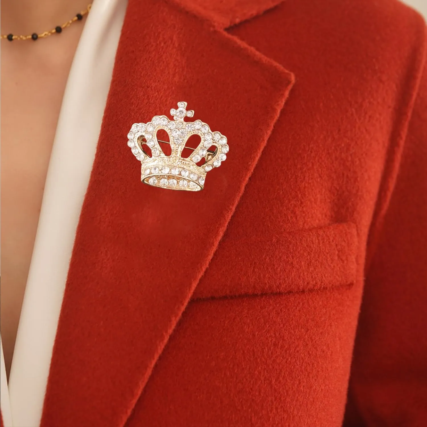 YUNXI King Queen Royal Crown Brooch For Women Men Fashion Gold Silver Rhinestones Crystal Brooches Pin Wedding Party Banquet Birthday